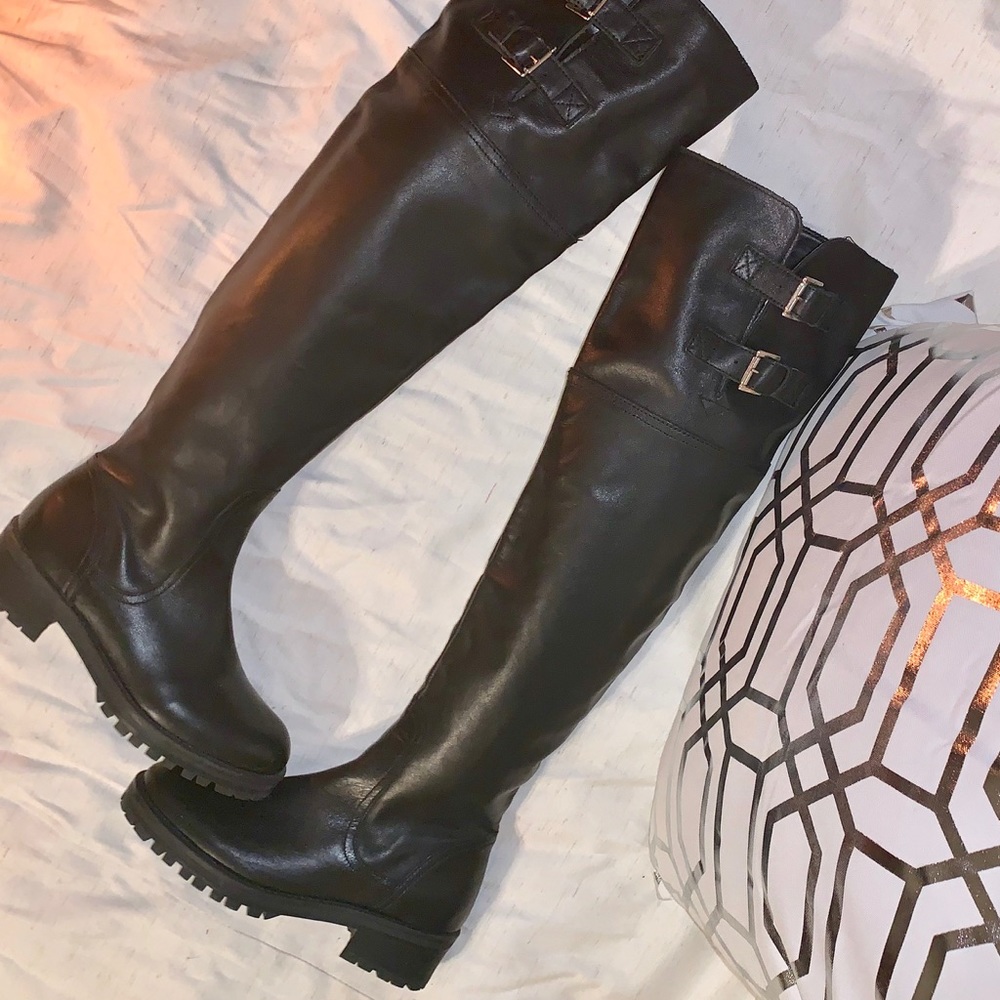 Zara Basic Knee High Black Leather  Boots Size 5
